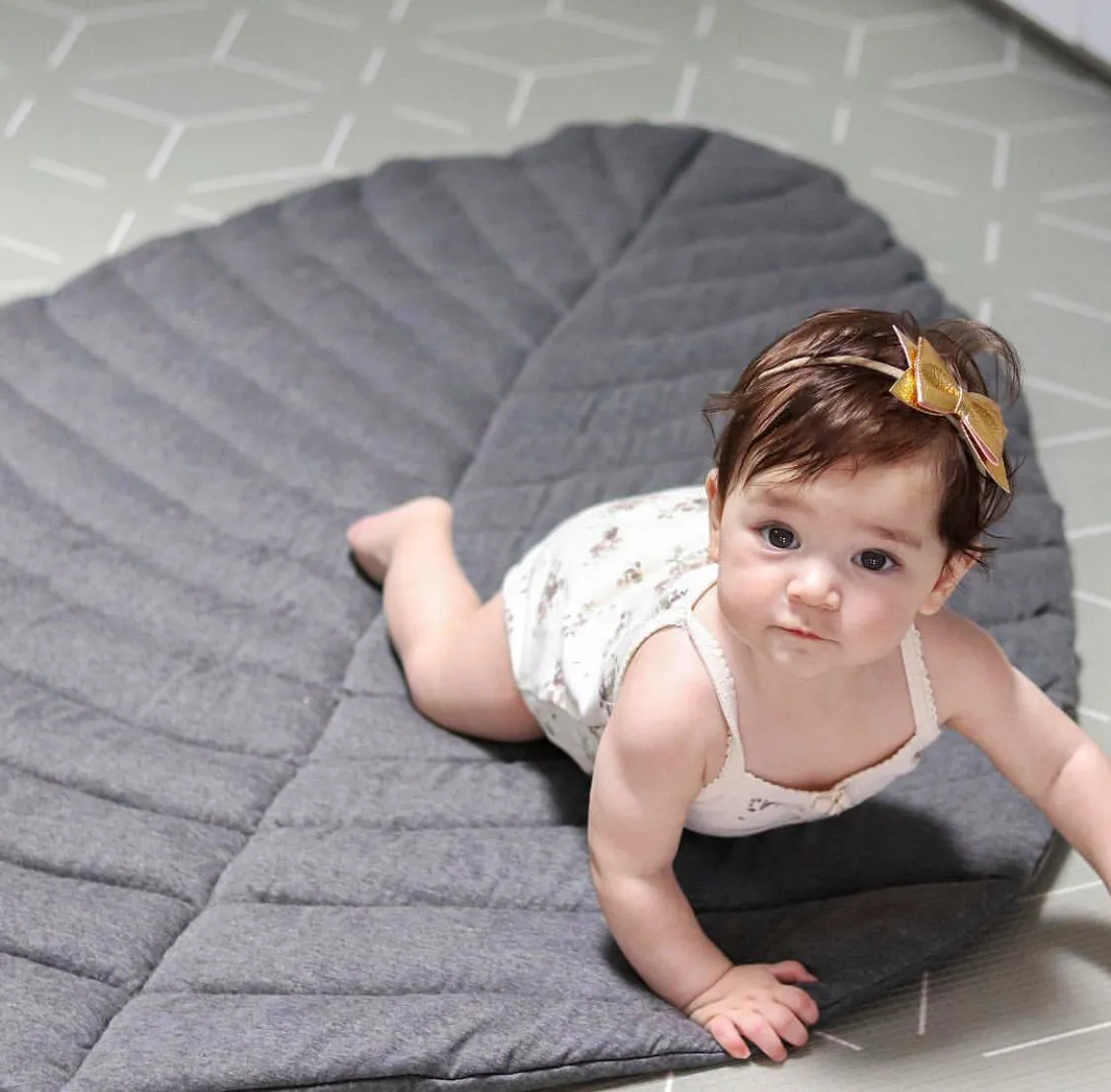 Leaf Cotton Play Mat | Grey