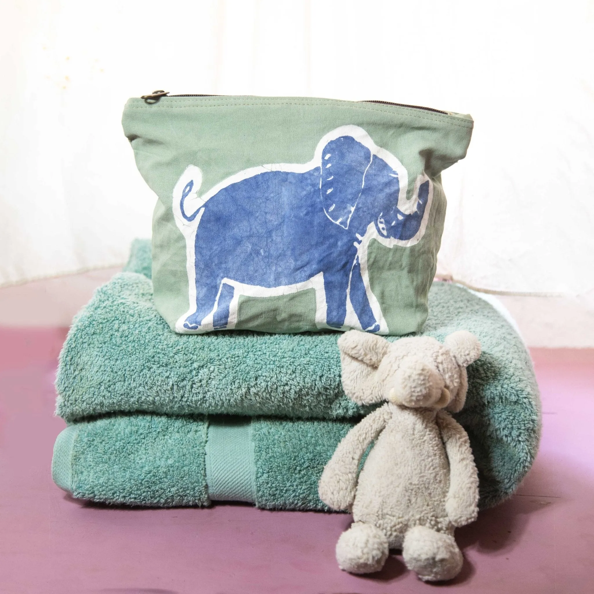 Little Luangwa Elephant Wash Bag