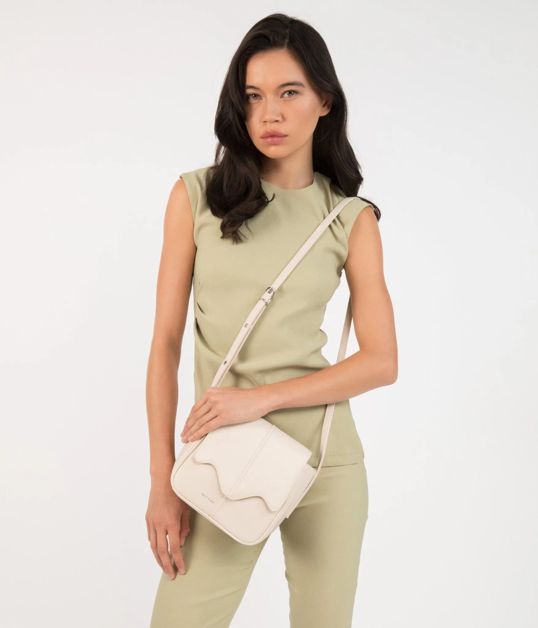 MATT&NAT GALA Arbor - Vegan Crossbody Bag